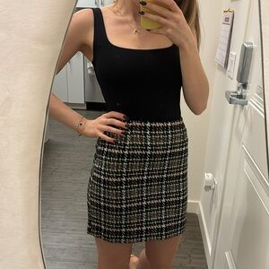 H&M hound tooth skirt exposed zipper back mini skirt fully lined